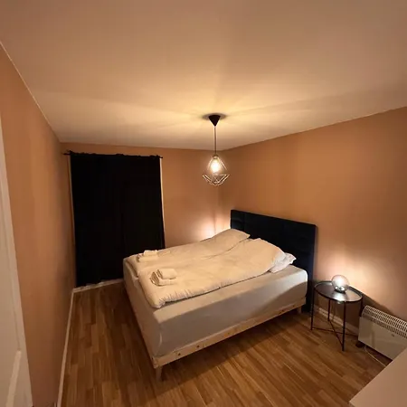 3-bedroom For 7,two Baths, 公寓 奥斯陆